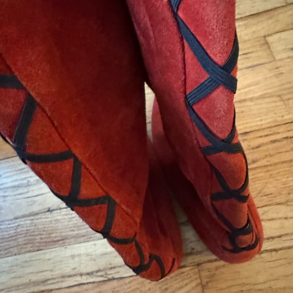 Red Italian Suede Knee-High Boots size 10 - Picture 4 of 9